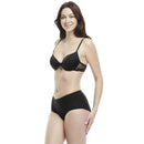 Soutien-gorge push-up à armatures avec couverture complète et bonnets rembourrés avec ailes en dentelle